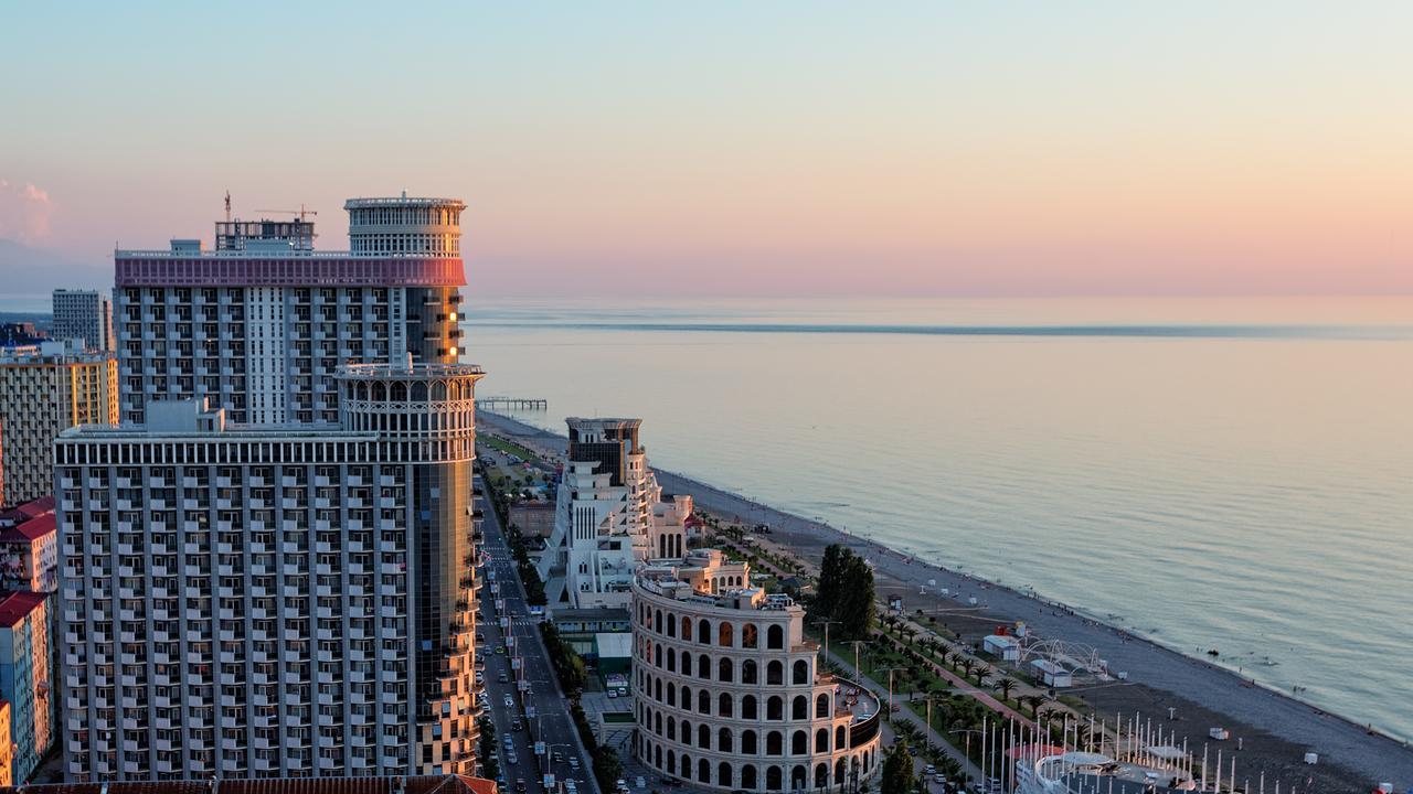 Orbi Sea Towers Hotel Official Батуми Экстерьер фото